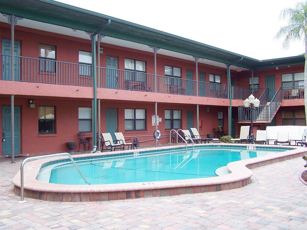 Royal Orleans Resort Unit 113 Redington Beach Exterior photo