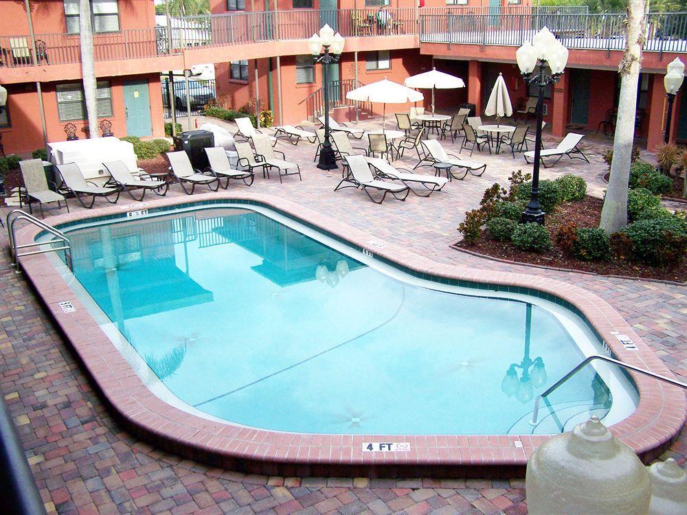 Royal Orleans Resort Unit 113 Redington Beach Exterior photo