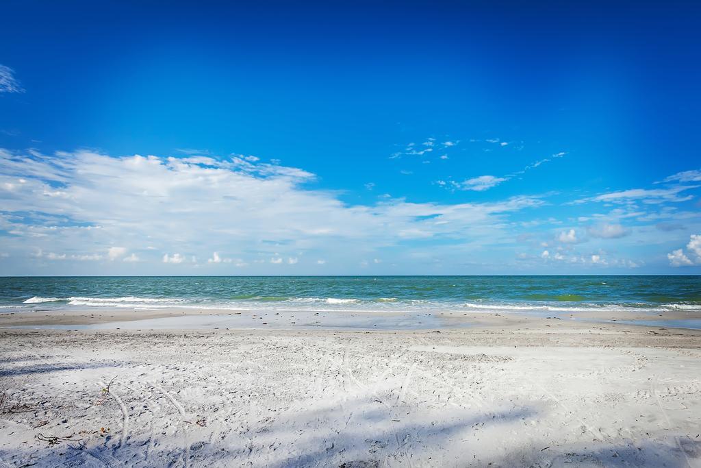 Royal Orleans Resort Unit 113 Redington Beach Exterior photo