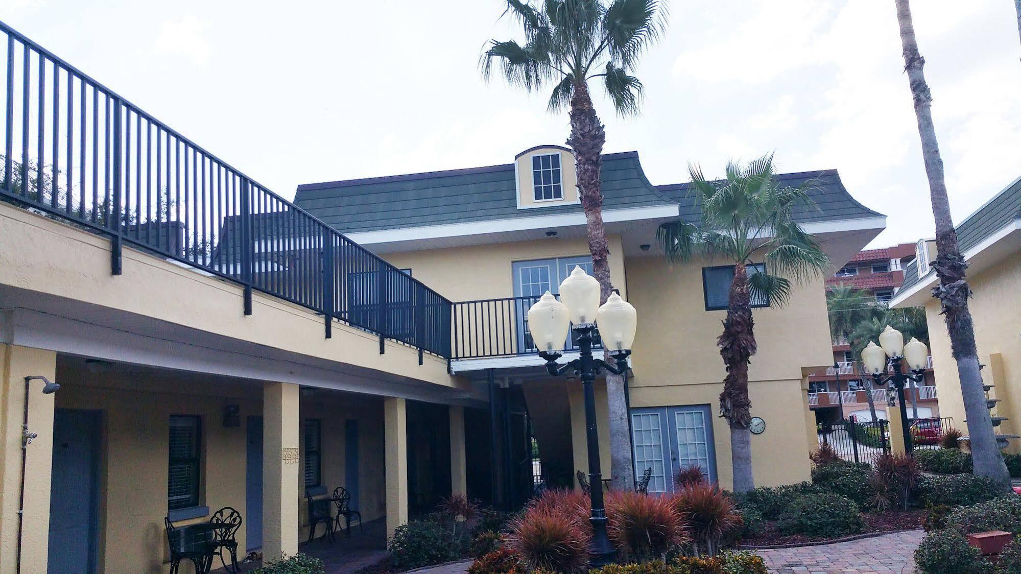 Royal Orleans Resort Unit 113 Redington Beach Exterior photo
